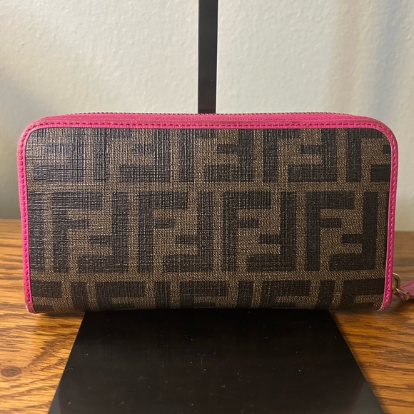 Fendi zucca zip around wallet - Picture 2 of 6